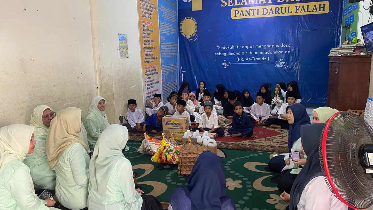 Dharmayukti Karini Cabang Jambi Gelar Anjangsana ke Panti Asuhan Darul Falah Jambi