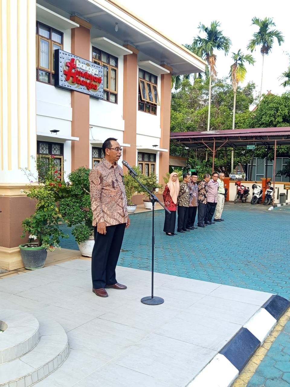 Kegiatan Rutin: Apel Sore Pengadilan Tinggi Agama Jambi