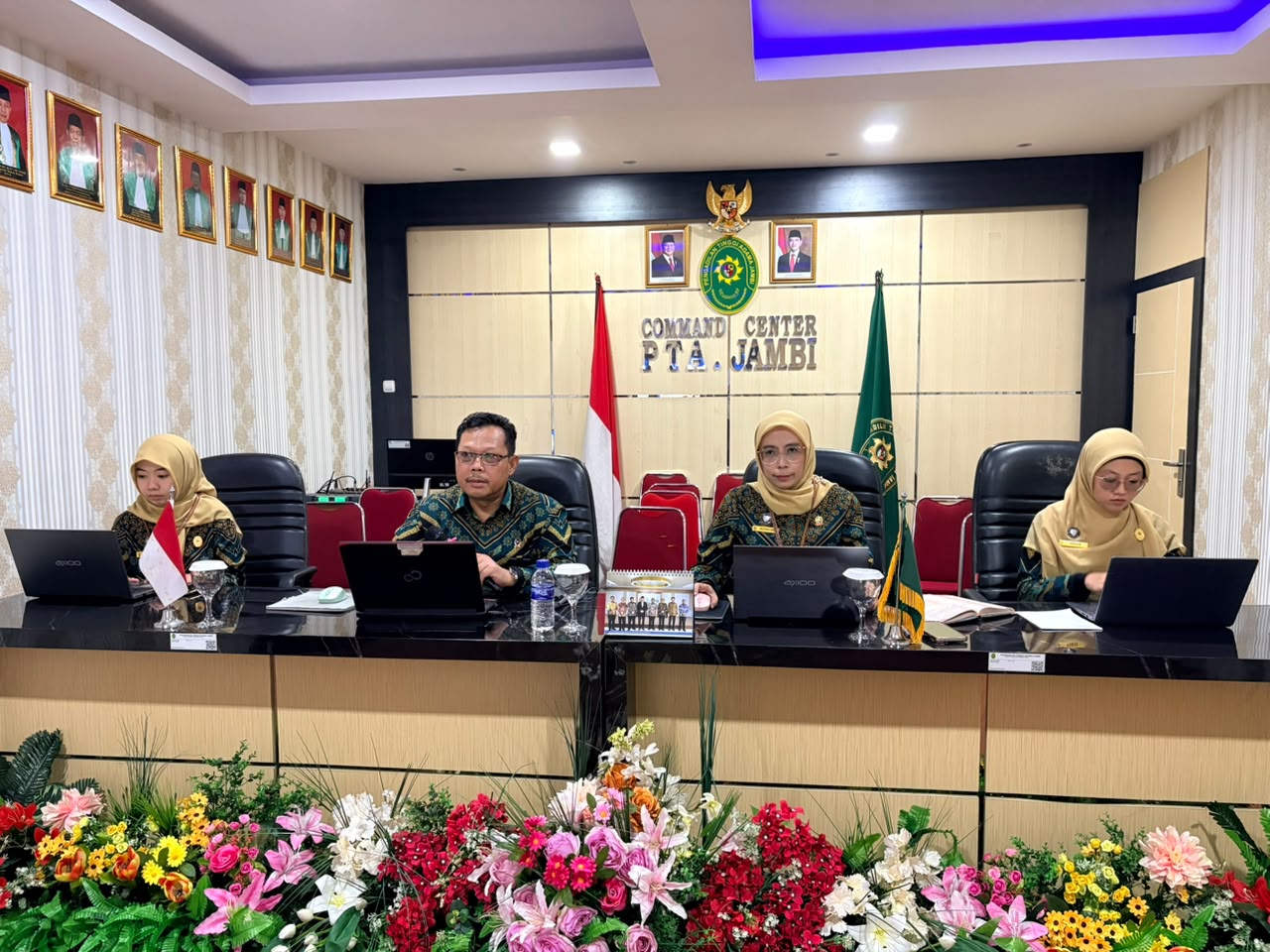 Hakim Tinggi Pengawas Daerah beserta Tim Laksanakan Ekspos Pembinaan dan Pengawasan Daerah Kuala Tungkal Secara Daring